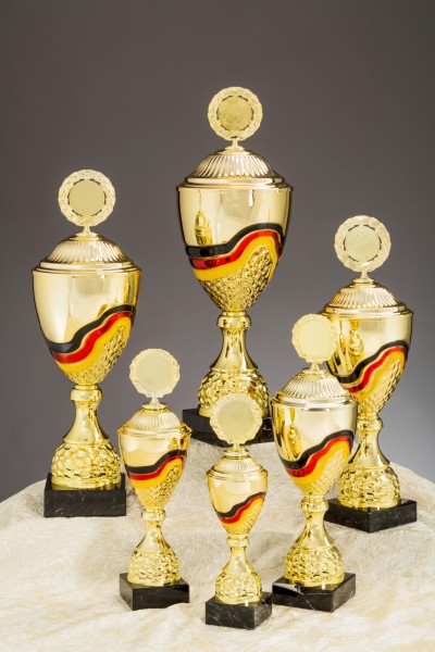 Metall Pokal " Germany " auf Marmorsockel 30-54 cm hoch